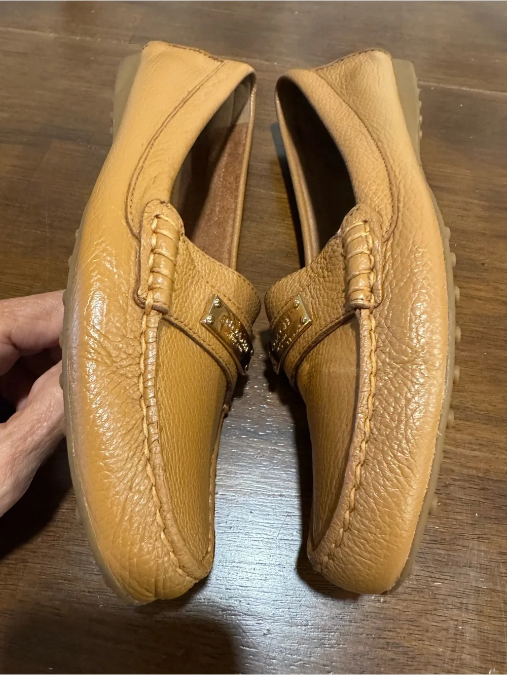 COACH Fredrica Loafers Flats Shoes Tan Light Brown Pebbled Leather Size 8.5B